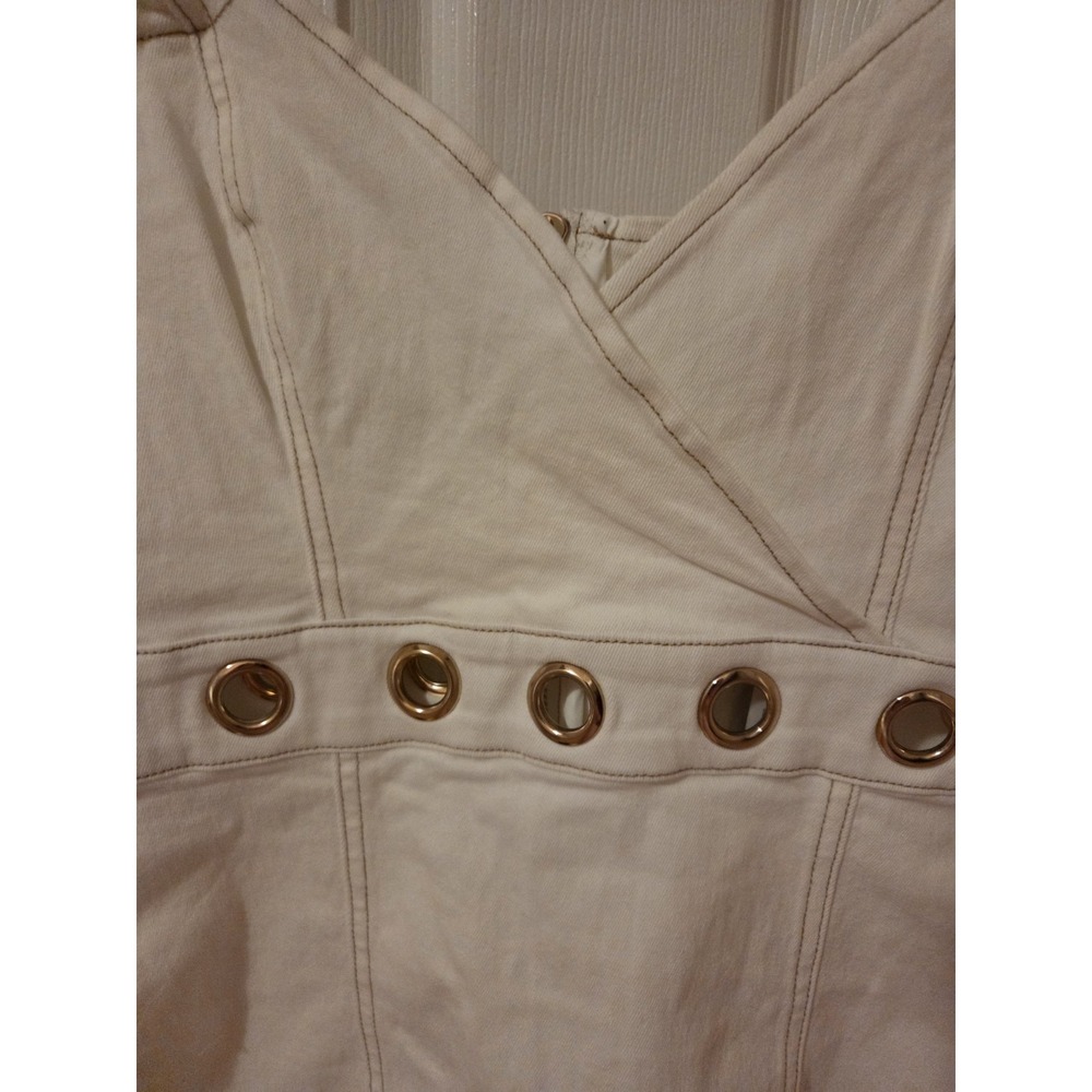 Bebe Eyelet Detail Fit Flare Denim Dress White Size 6 NWT - Picture 4 of 16